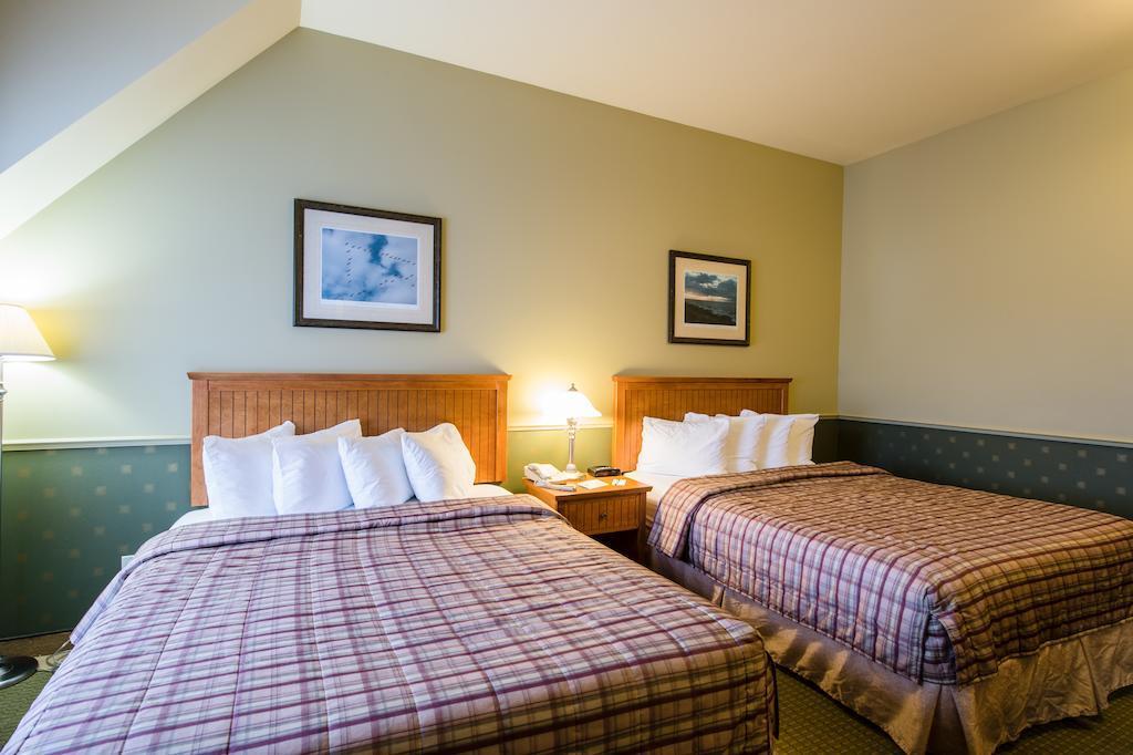 Quality Inn Riviere-du-Loup Exterior photo