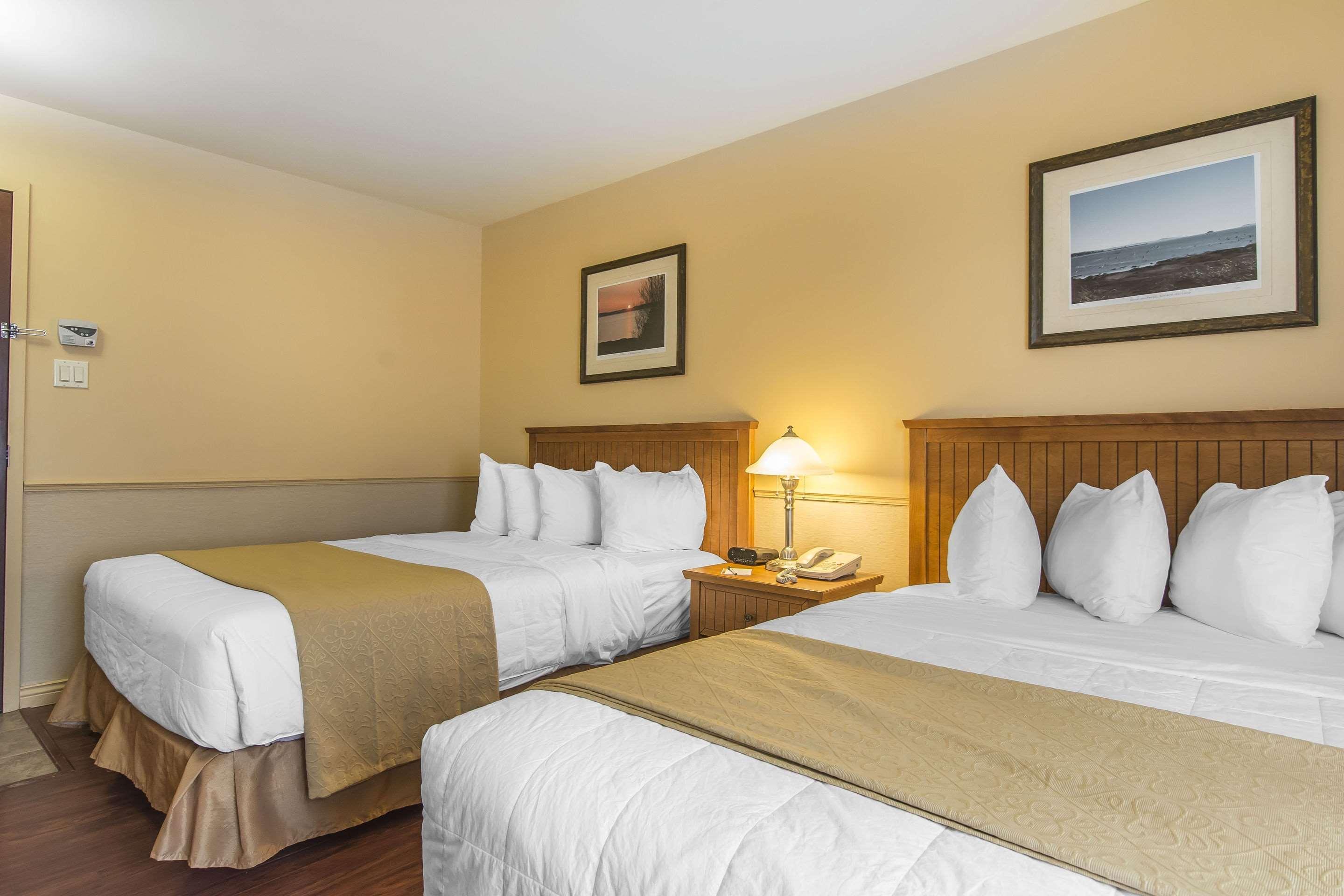 Quality Inn Riviere-du-Loup Exterior photo
