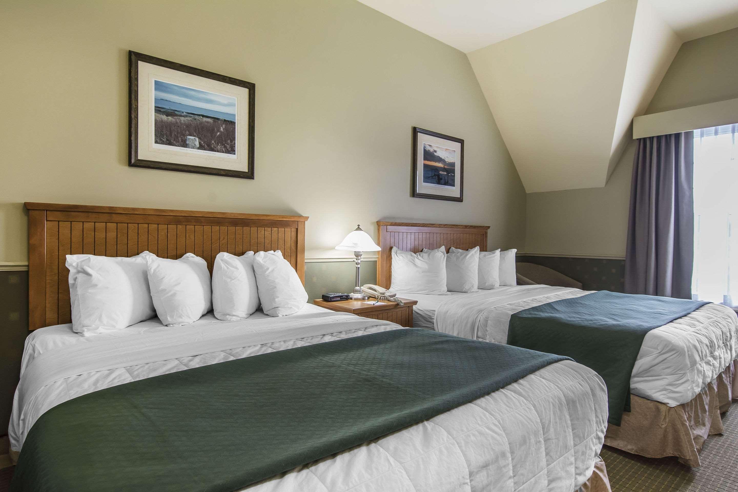 Quality Inn Riviere-du-Loup Exterior photo