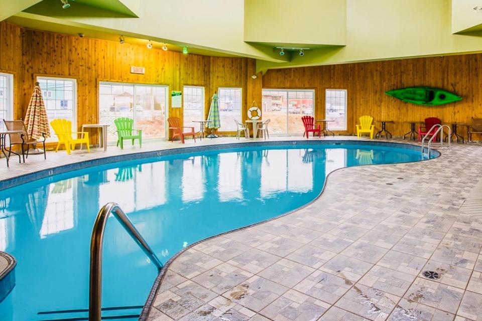 Quality Inn Riviere-du-Loup Exterior photo